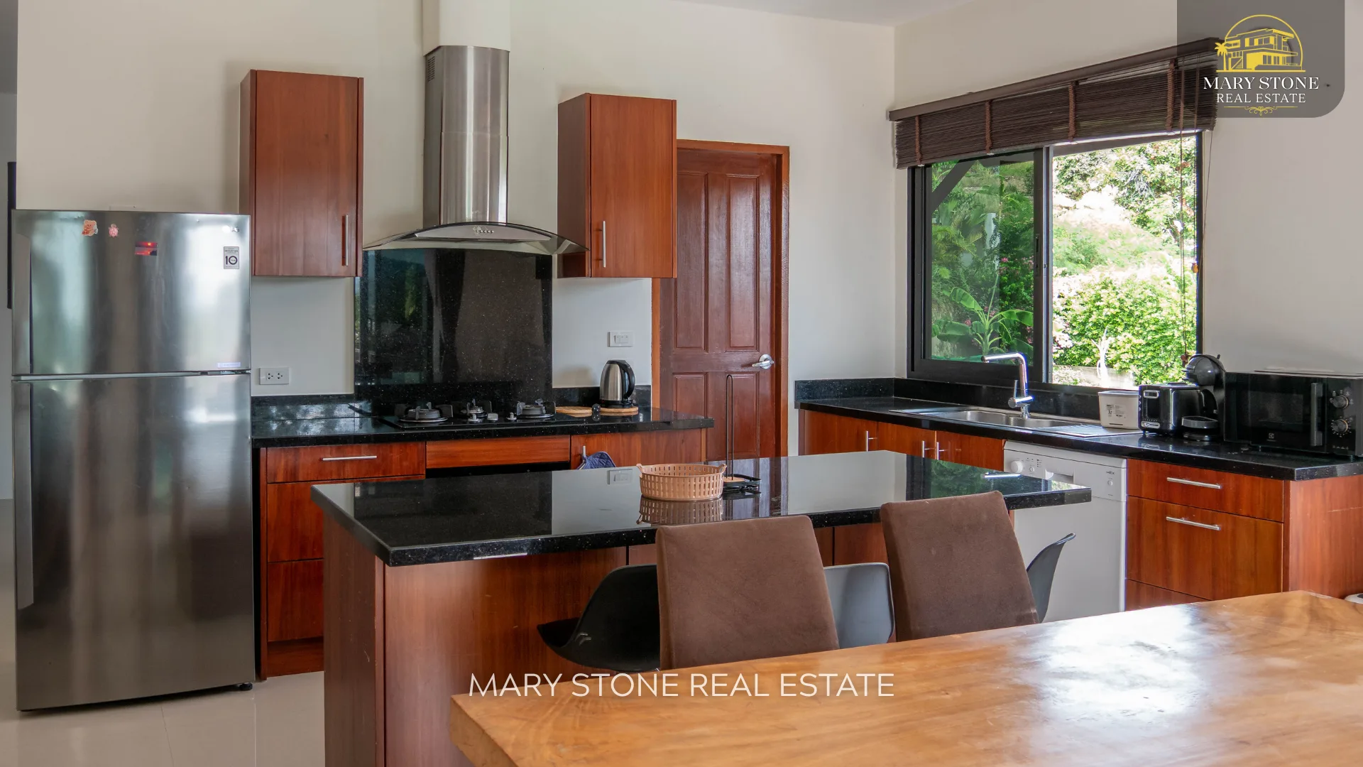 Villa Sandrine – Three-Bedroom Private Pool Villa with Sunset Views in Bang Rak - photo 23